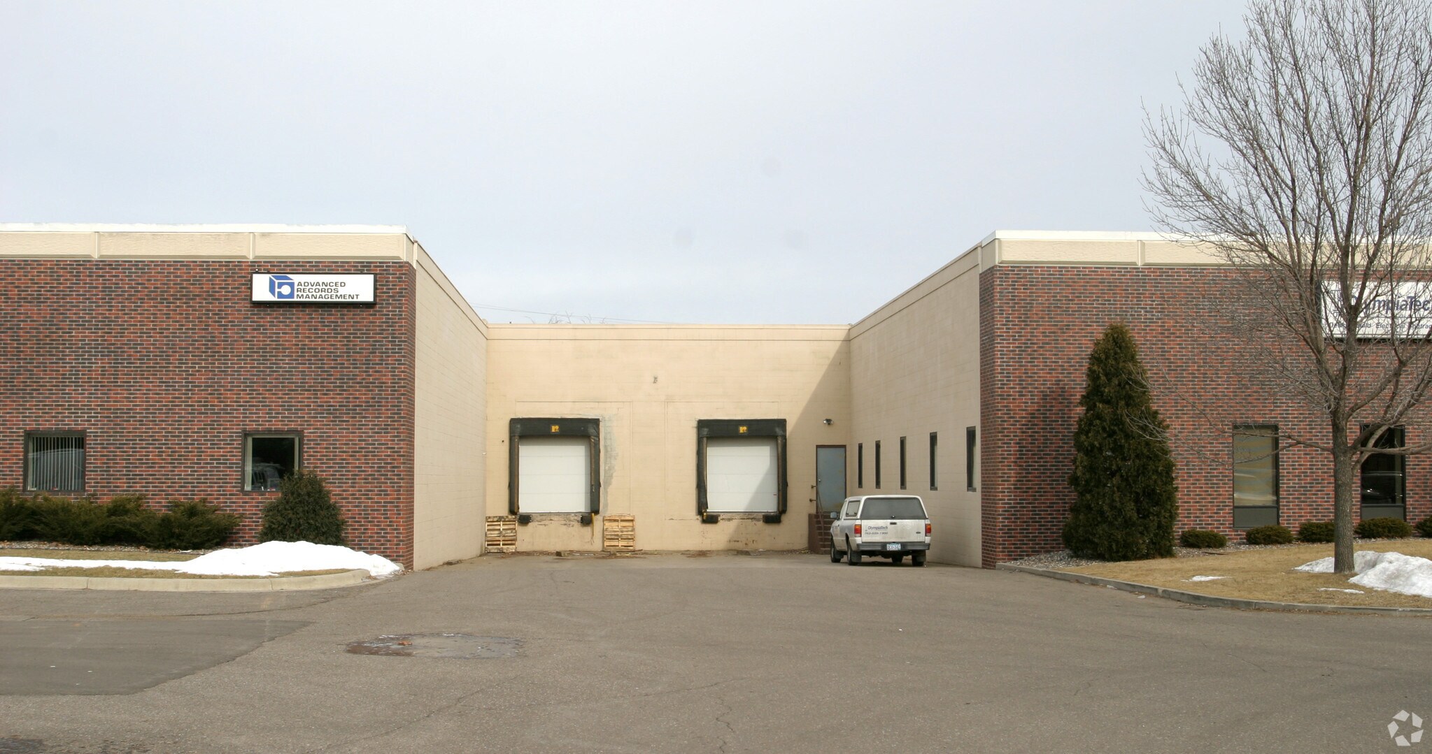 Water Tower Circle Building photo 6