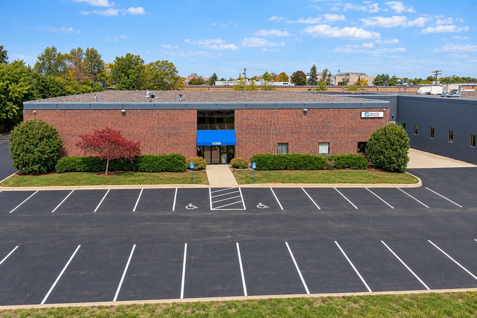 Water Tower Circle Building photo 3