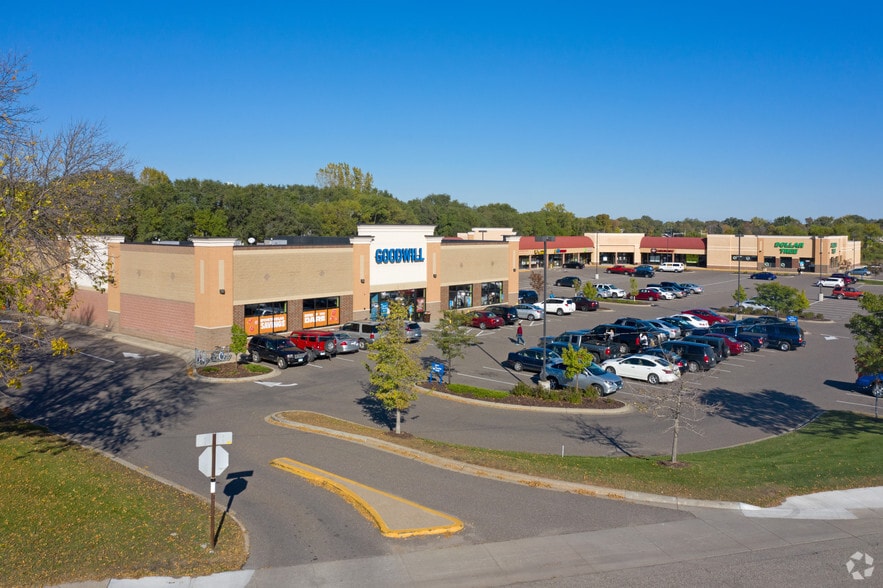 Coon Rapids Square
