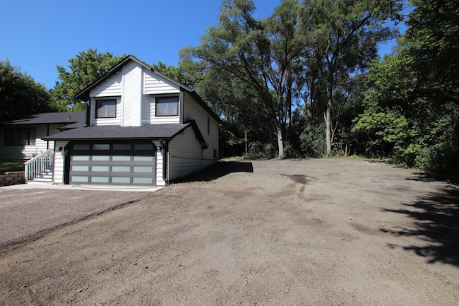 4717 Karen Cir, Hopkins, MN 55343 photo 4