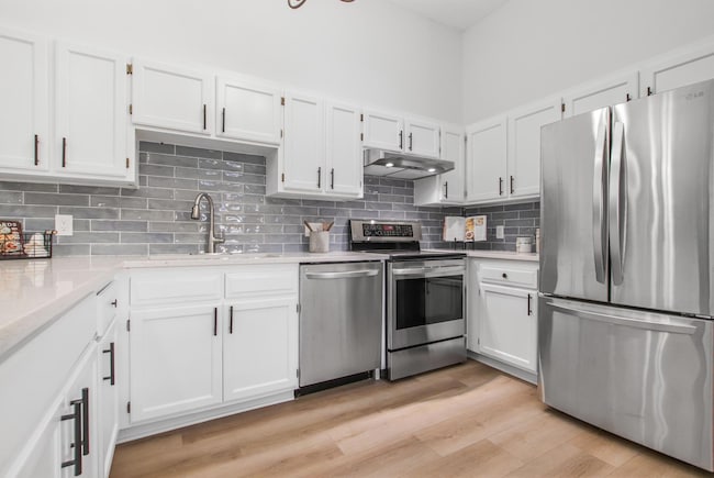 13824 84th Place N, Maple Grove, MN 55369 photo 9