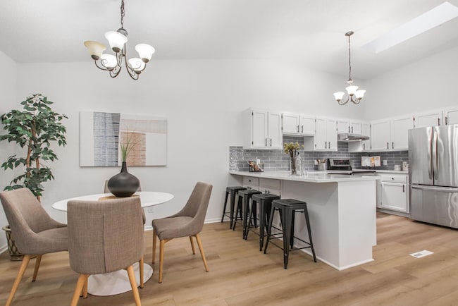 13824 84th Place N, Maple Grove, MN 55369 photo 7
