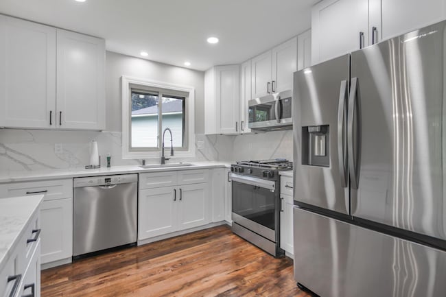 14625 40th Place N, Plymouth, MN 55446 photo 10