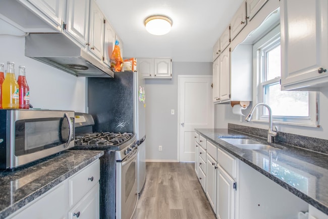2112 Jessamine Ave E, Saint Paul, MN 55119 photo 6
