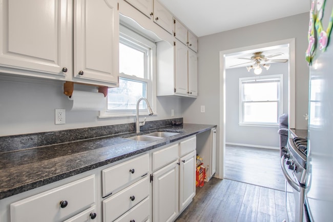 2112 Jessamine Ave E, Saint Paul, MN 55119 photo 7