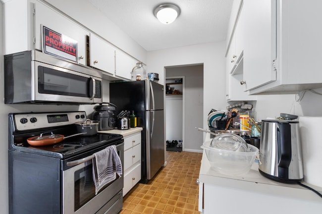 815 11th Ave S Unit 8, Hopkins, MN 55343 photo 11