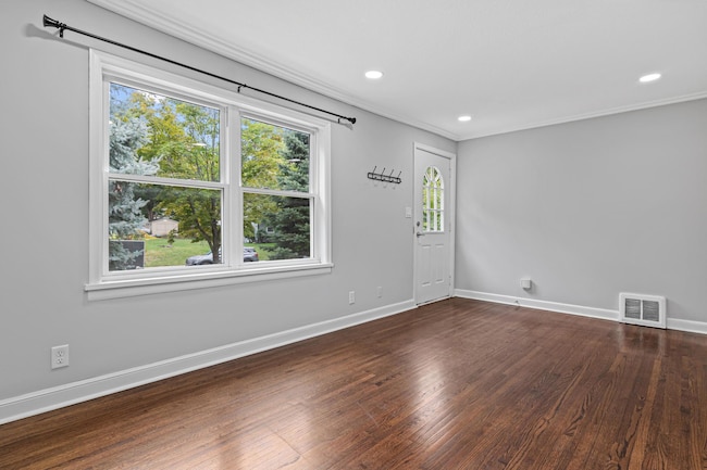 2708 Webster Ave S, Saint Louis Park, MN 55416 photo 2