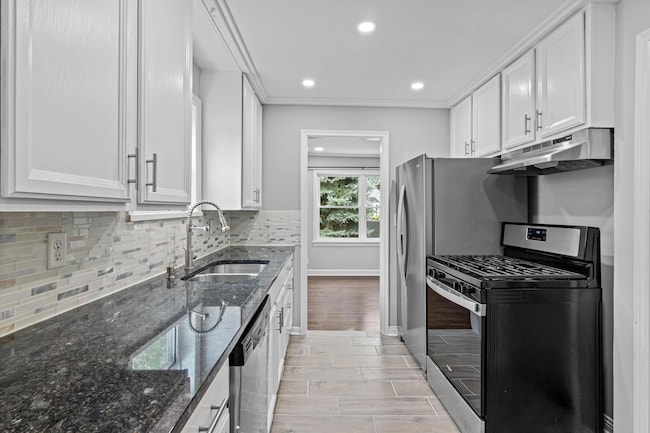 2708 Webster Ave S, Saint Louis Park, MN 55416 photo 8