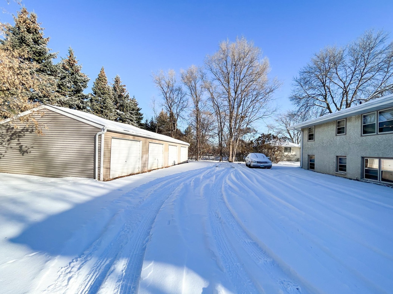 7516 69th Ave N, Brooklyn Park, MN 55428 photo 4