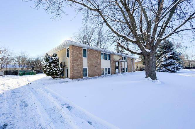 7601 69th Ave N, Brooklyn Park, MN 55428 photo 3