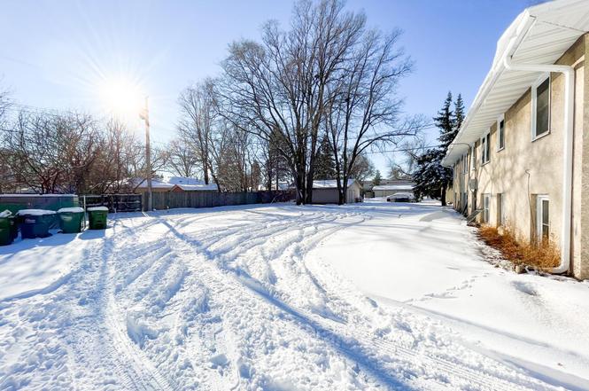 7601 69th Ave N, Brooklyn Park, MN 55428 photo 6