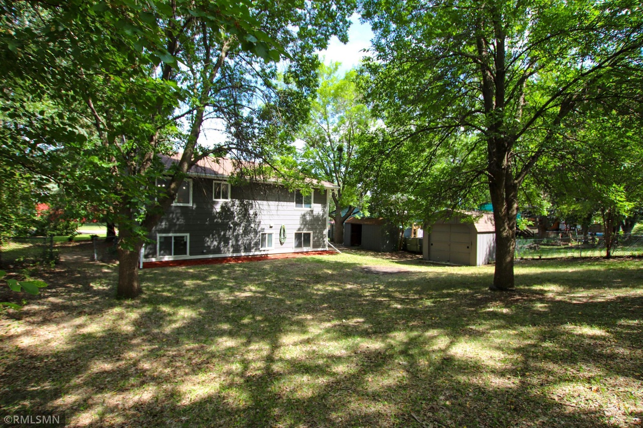 4353 Bear Path Trl, Eagan, MN 55122 photo 22