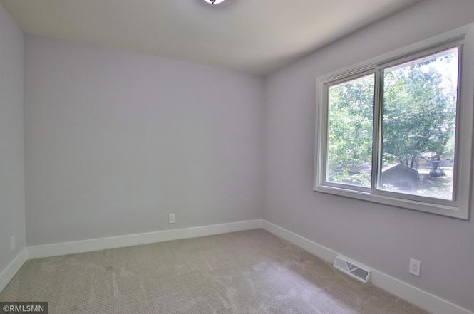 4353 Bear Path Trl, Eagan, MN 55122 photo 20