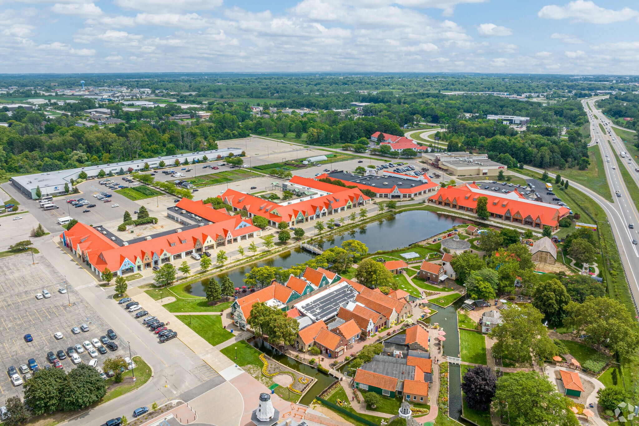 Holland Town Center